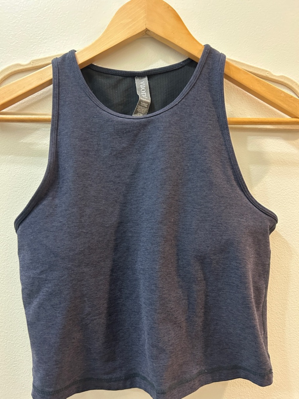 Vuori Navy Blue Cropped Tank - Women's Athletic Scoop Neck